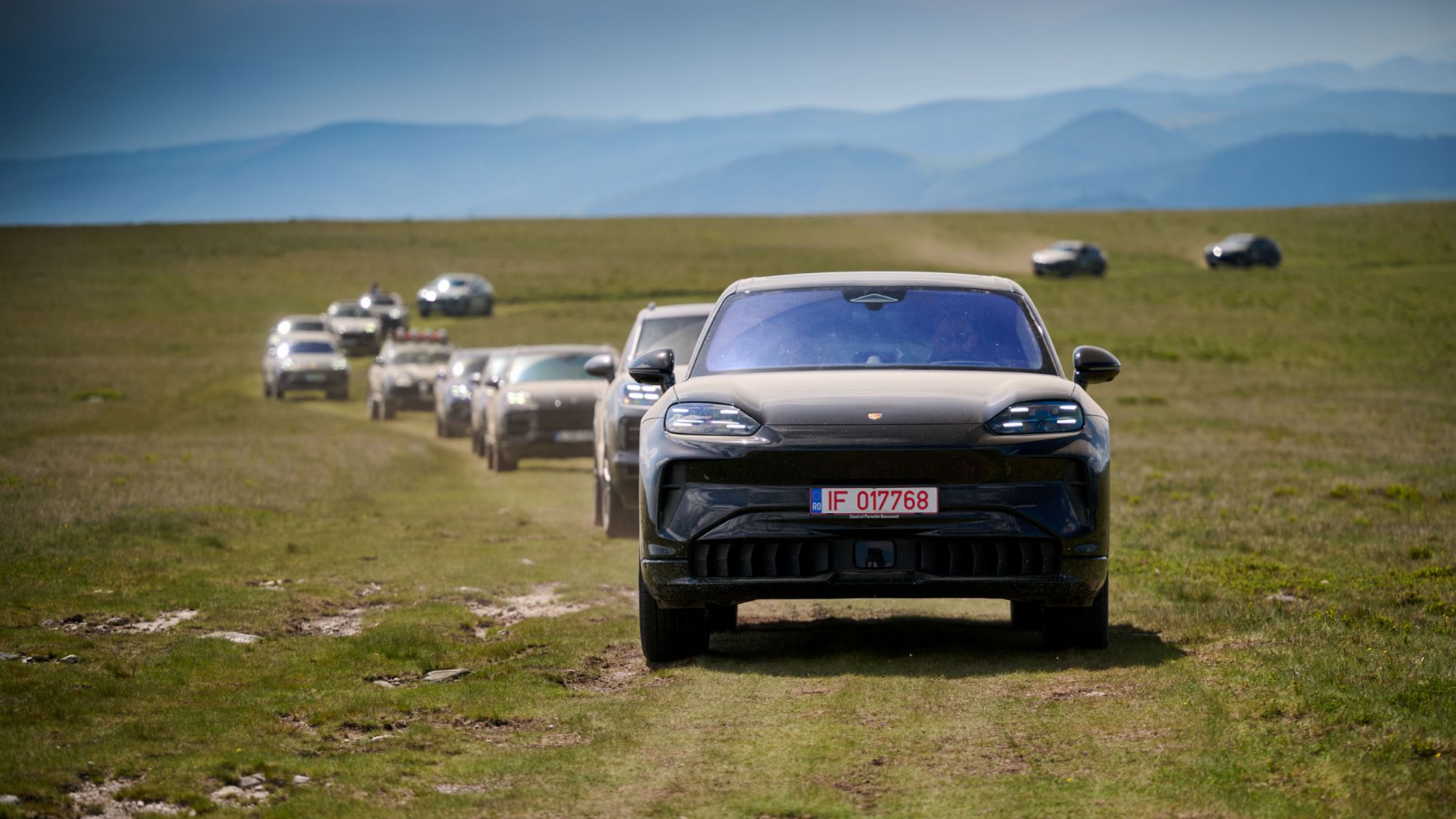 Alpine Experience 2026, o experiență de neuitat pe drumuri spectaculoase, comunicat de presă, 30/06/2026, Porsche AG