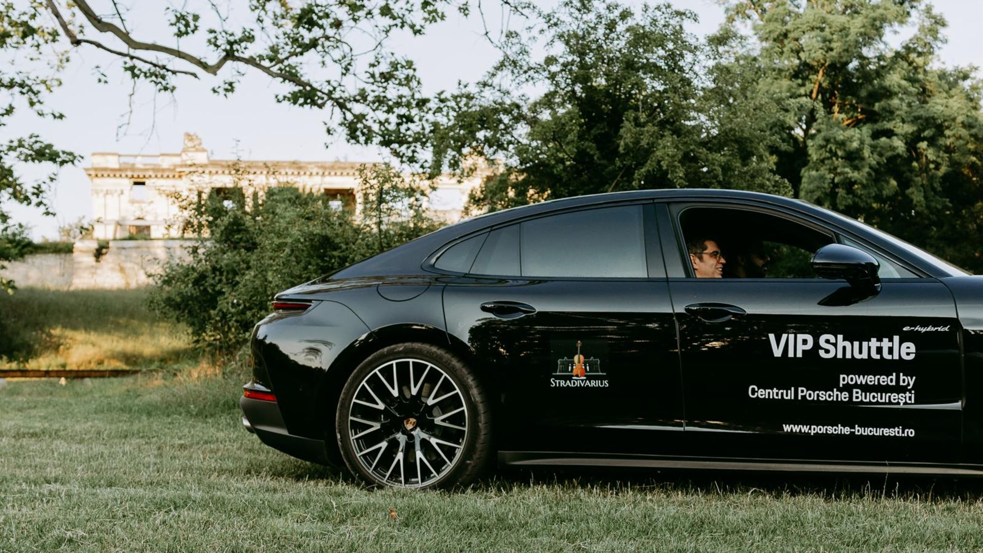 Porsche a fost partener de mobilitate la festivalul Stradivarius de la Domeniul Cantacuzino, comunicat de presă, 01/07/2026, Porsche AG