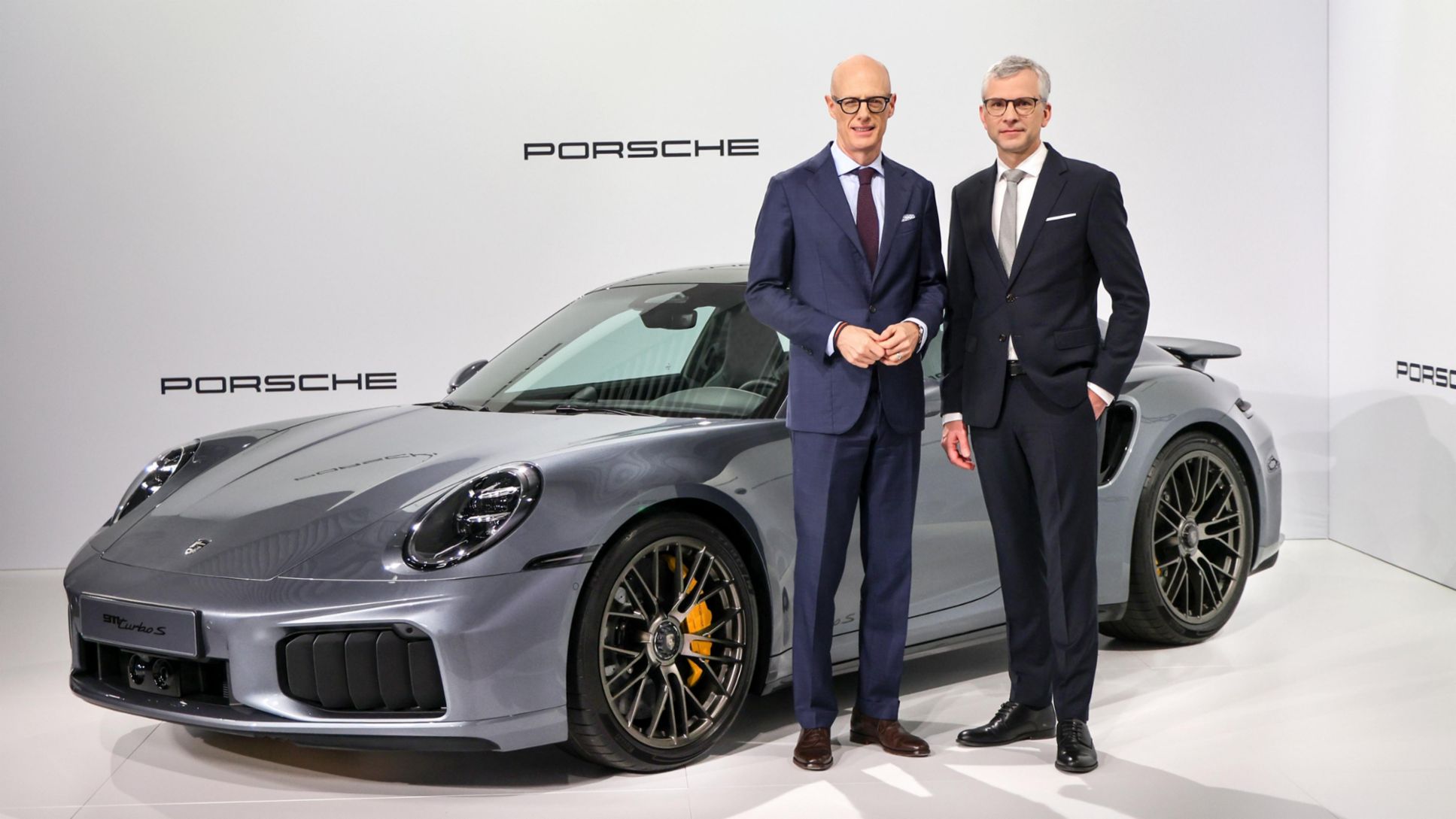 Porsche se realiniază: &bdquo;Mai suplu, mai rapid și mai atractiv&rdquo;, comunicat de presă, 11/03/2026, Porsche AG