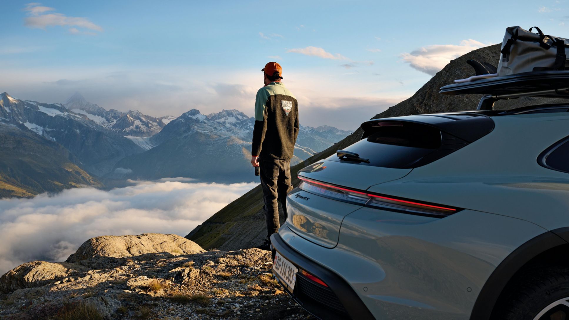 Taycan 4S Cross Turismo, Interior, Wallis, Switzerland, 2025, Porsche AG