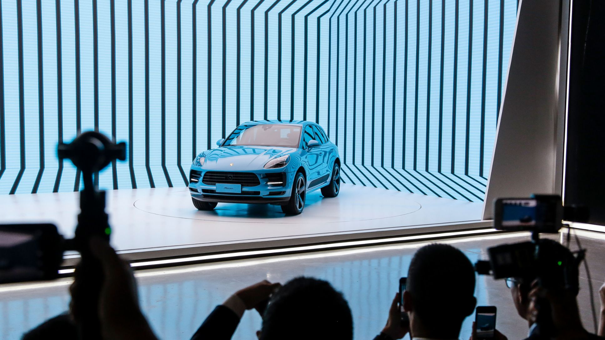 Macan, world premiere, Shanghai, 2018, Porsche AG