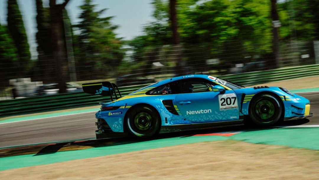 À Imola, Dragos Buriu reste en tête du groupe Open GT  