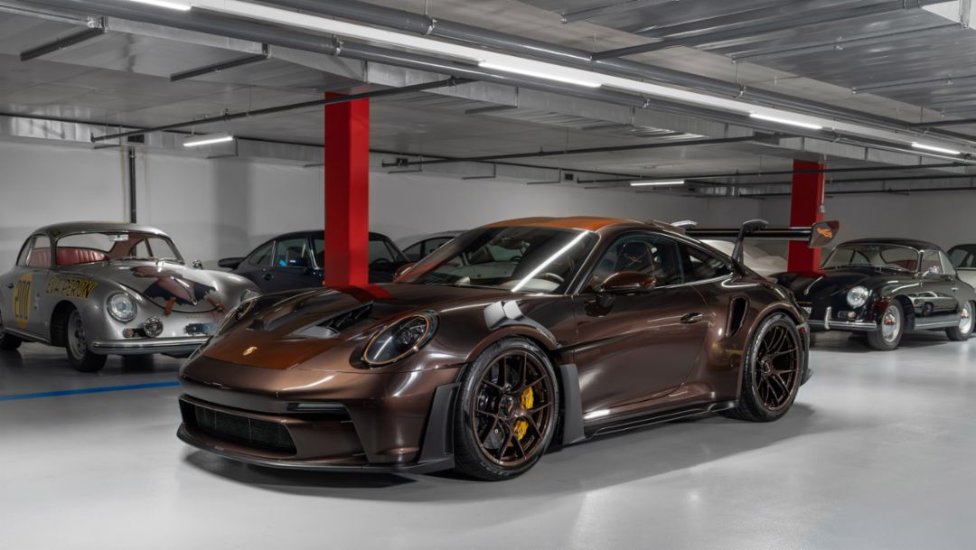 La performance incontra il design: una 911 GT3 RS oltre la serie