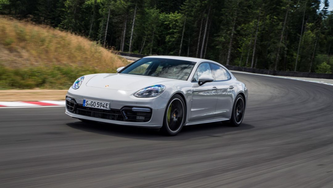 Panamera Turbo S E-Hybrid, 918 Spyder, Canada, 2017, Porsche AG