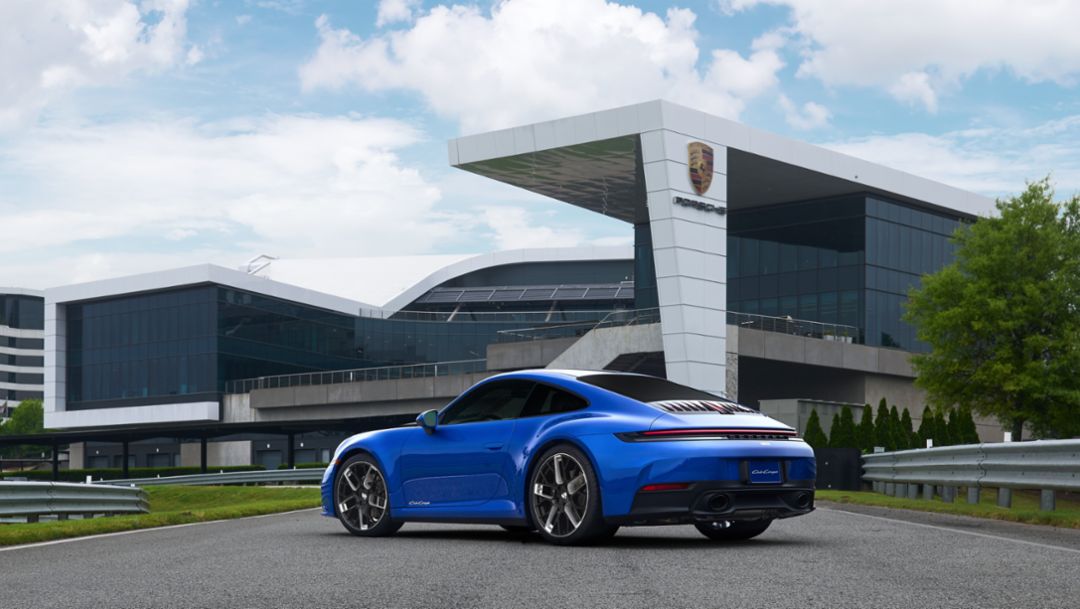 La Porsche 911 Club Coup&eacute; c&eacute;l&egrave;bre les sept d&eacute;cennies de Porsche Club of America