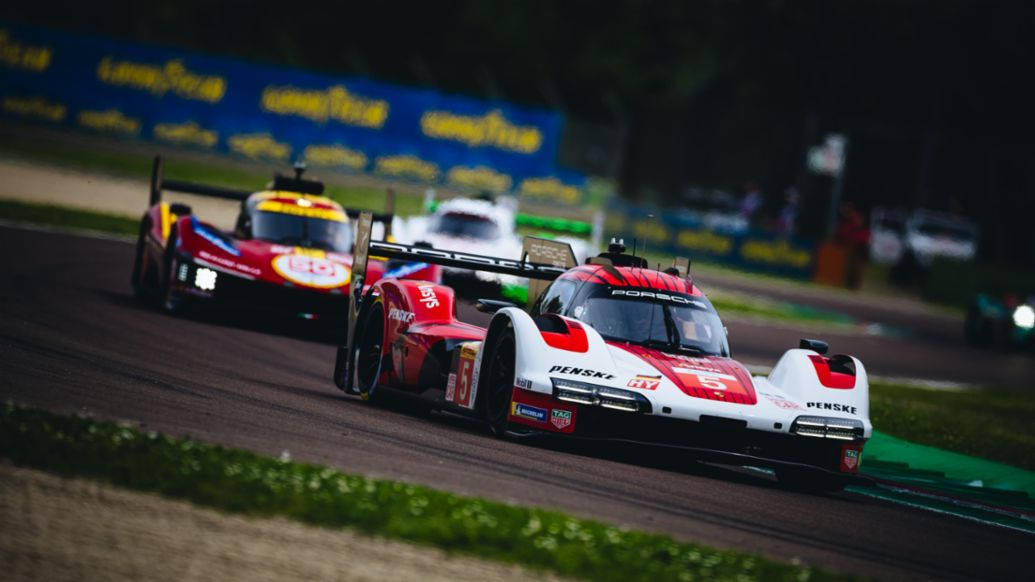 Porsche 963, Porsche Penske Motorsport (nº 5), Julien Andlauer (FRA), Michael Christensen (DIN), Mathieu Jaminet (FRA), 6 Horas de Ímola, Campeonato del Mundo de Resistencia FIA (WEC), 2025, Porsche AG