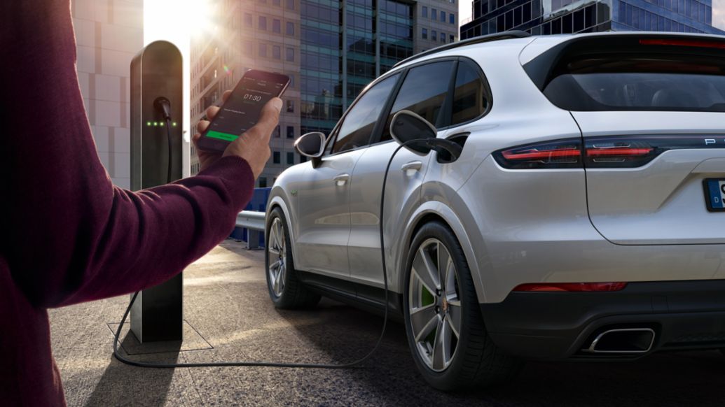 Porsche Cayenne E-Hybrid, 2018, 40º aniversario de Porsche Ibérica (1984-2024)