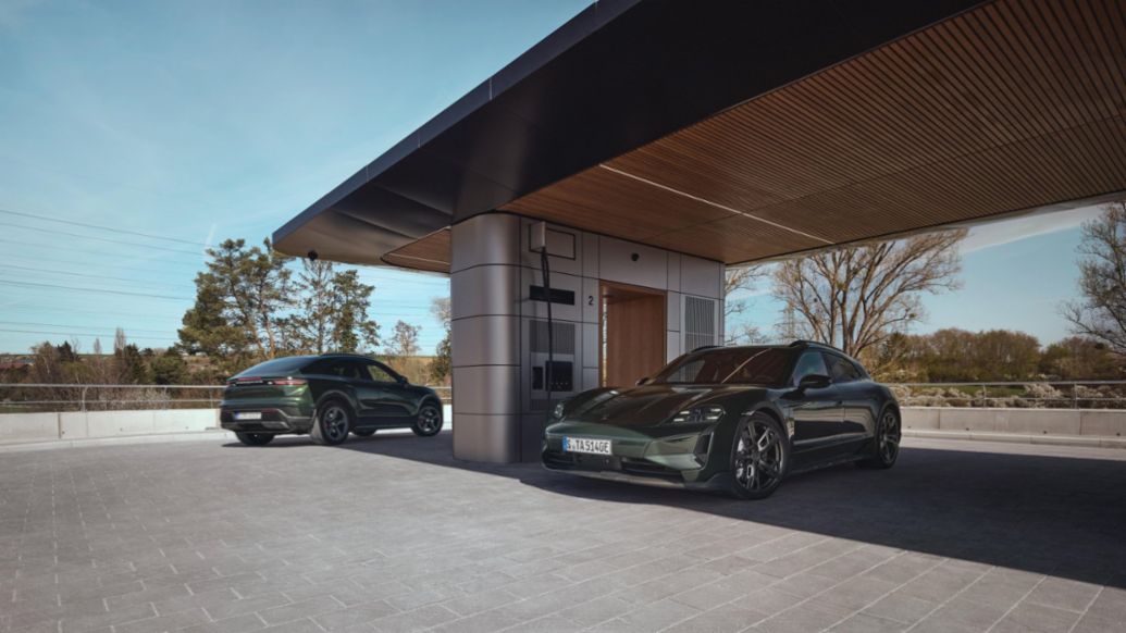 Taycan Turbo Cross Turismo, Macan 4S Electric, Porsche Charging Lounge Leonberg, 2025, Porsche AG
