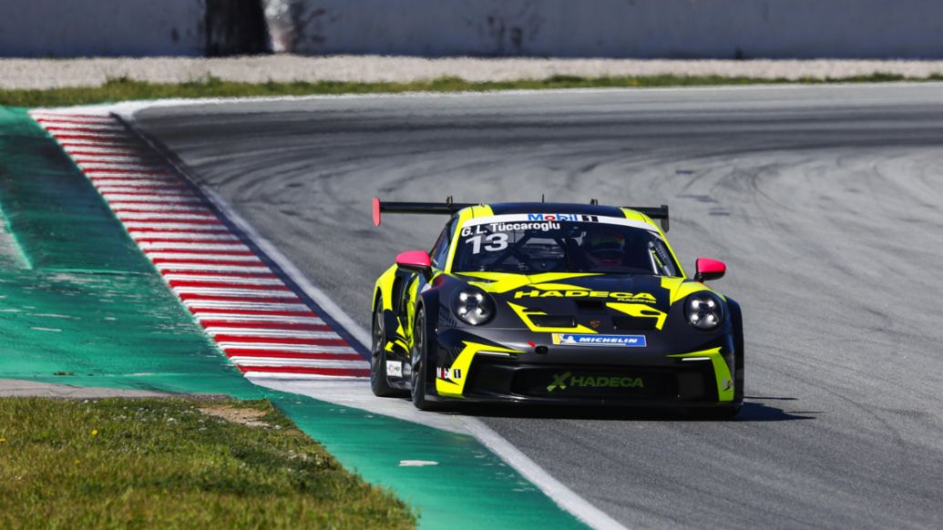 Porsche 911 GT3 Cup, Mikel Azcona Troyas (ESP), Hadeca Racing (#14), Pre-Seqson-Test Barcelona (ESP), Porsche Mobil 1 Supercup, 2025, Porsche AG
