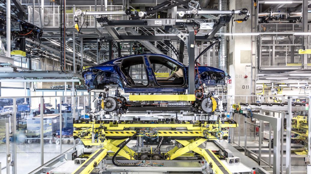 Taycan factory, Stuttgart-Zuffenhausen, 2019, Porsche AG