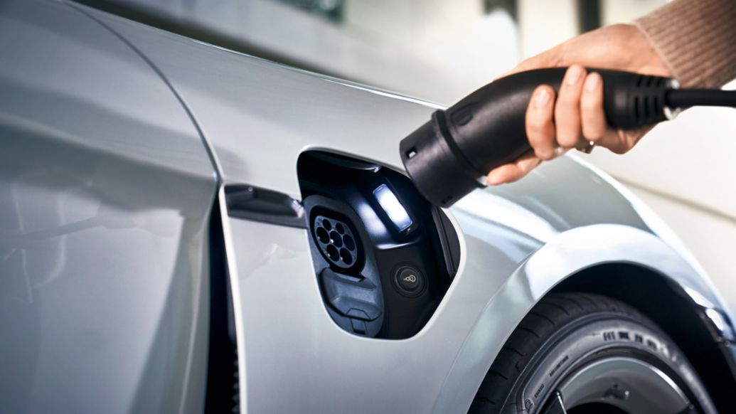 Taycan, toma de carga, 2020, Porsche AG
