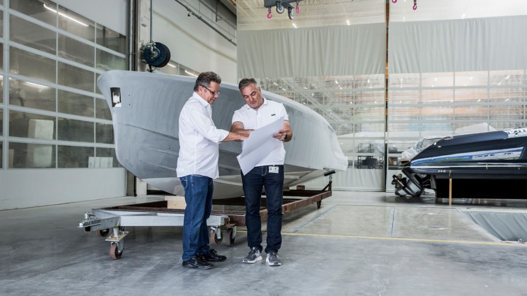 Frauscher &times; Porsche 850 Fantom Air, 2023, Porsche AG