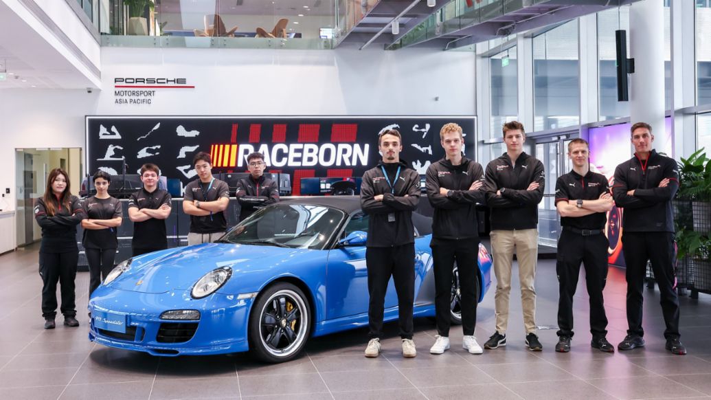 Sawer Hoang Dat, Alex Imperatori, 911 Speedster (997), 2026, Porsche Asia Pacific 