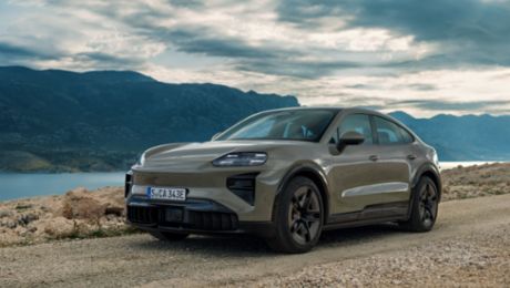 Inspirat de un model emblematic: noul Cayenne Coupé Electric