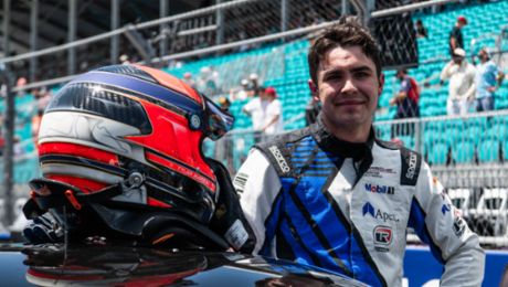 Maxson extends point lead with victory in Miami
