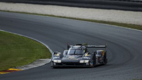 Customer programs grab podium in Road America six hour race