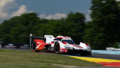 Porsche teams full speed ahead in the “Racing Capital of the World”