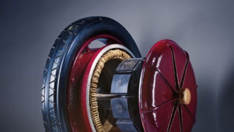 Ahead of his time: Electric wheel-hub motor from 1900