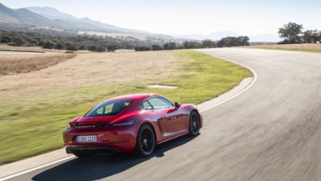 Press launch: The Andalusian art of curves