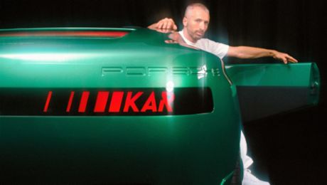 Nouvelle collaboration entre Porsche et Arthur Kar pour célébrer les 25 ans de la Carrera GT
