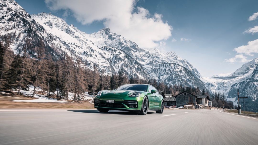 Swiss Roads: Col du Julier & Co