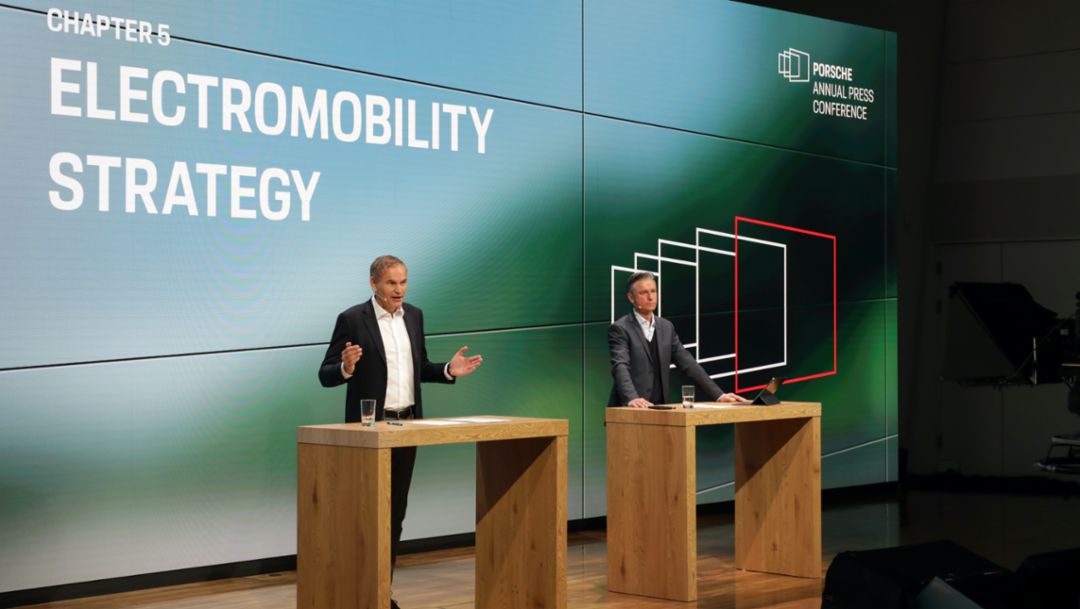 Oliver Blume, Chairman of the Executive Board of Porsche AG, Lutz Meschke, Deputy Chairman of the Executive Board and Member of the Executive Board responsible for Finance and IT of Porsche AG, l-r, Annual Press Conference, 2022, Porsche AG