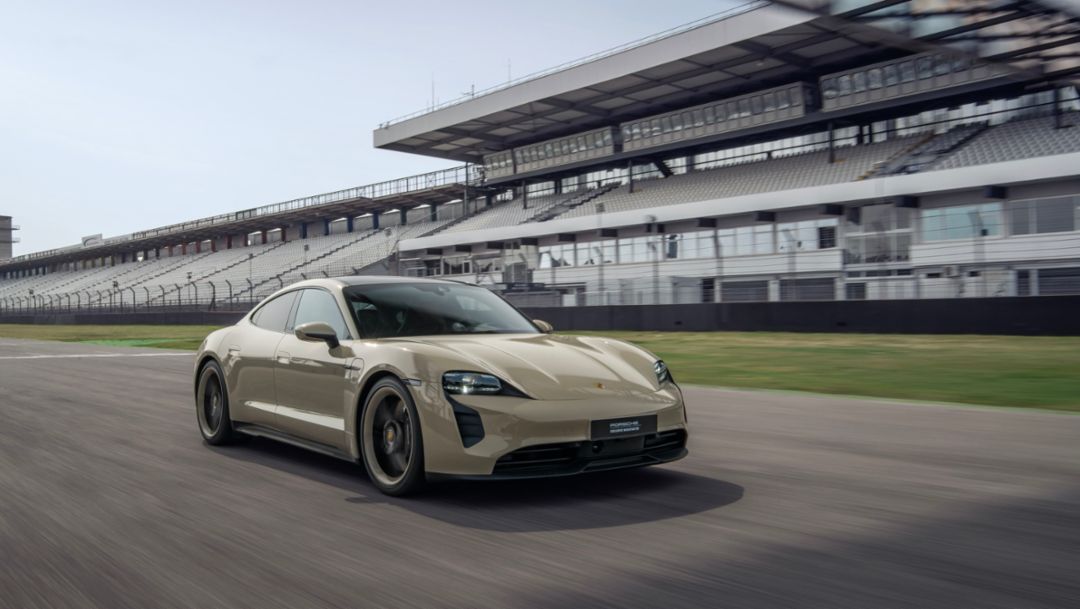 Porsche présente une édition exclusive, le Taycan GTS Hockenheimring Edition