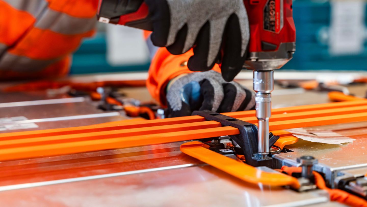 Batterie ad alta tensione, 2026, Porsche Schweiz AG