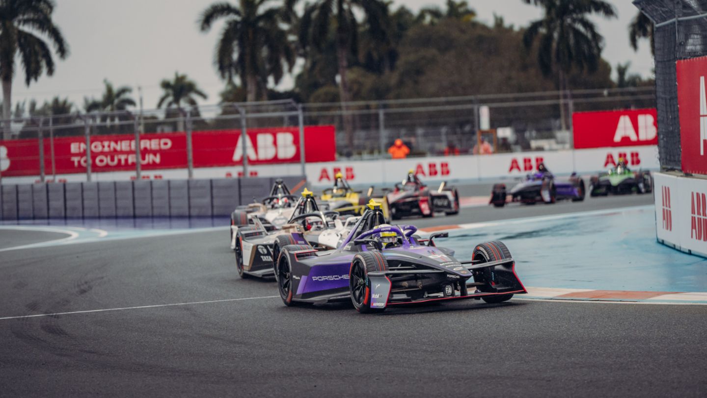 Nico Müller, Porsche 99X Electric (nº 51), E-Prix de Miami, 2026, Porsche AG