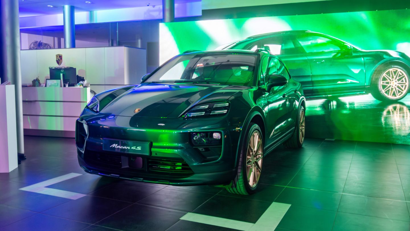 Macan 4S, Macan Gems Collection, Porsche Centre Bahrain, 2026, Porsche AG