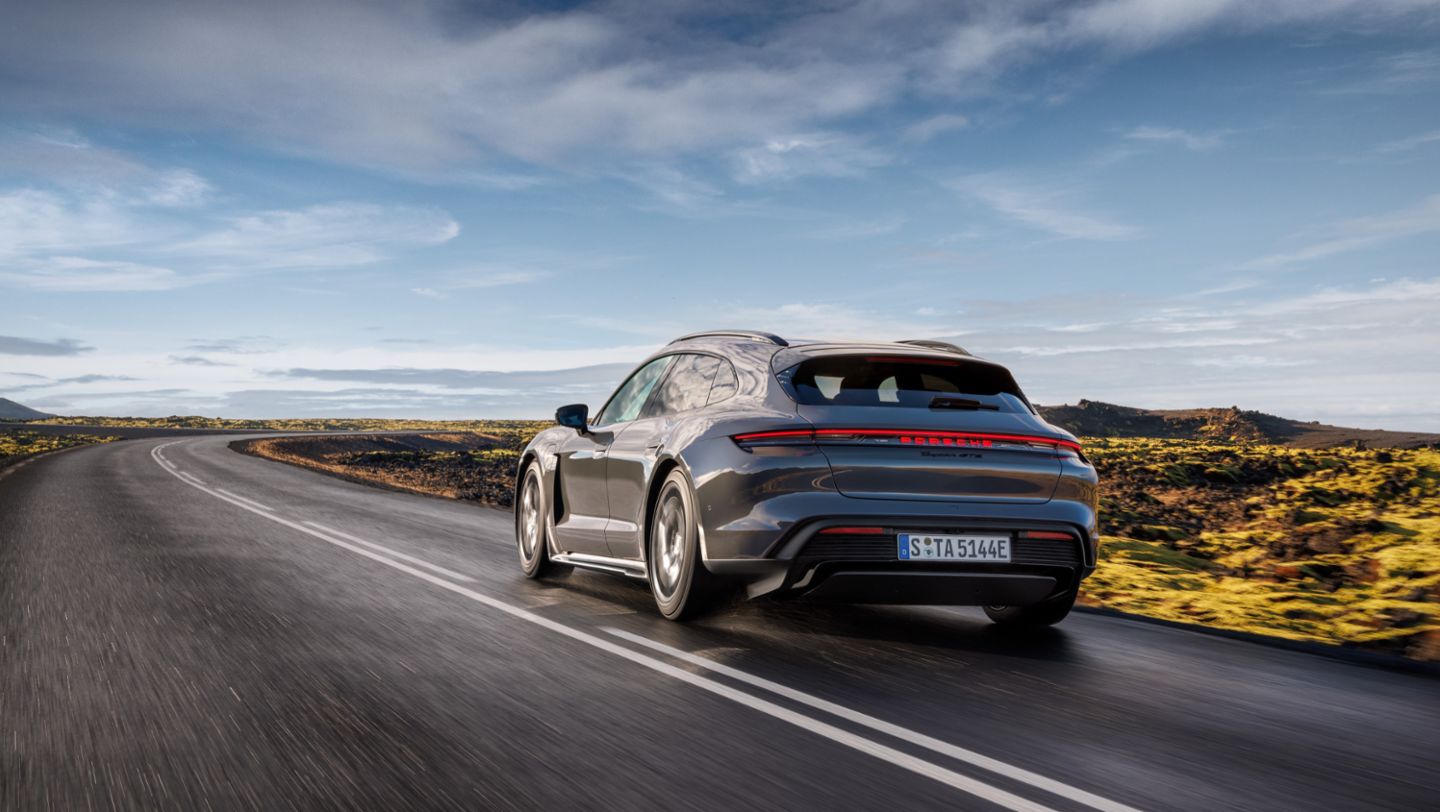 Taycan GTS Sport Turismo 