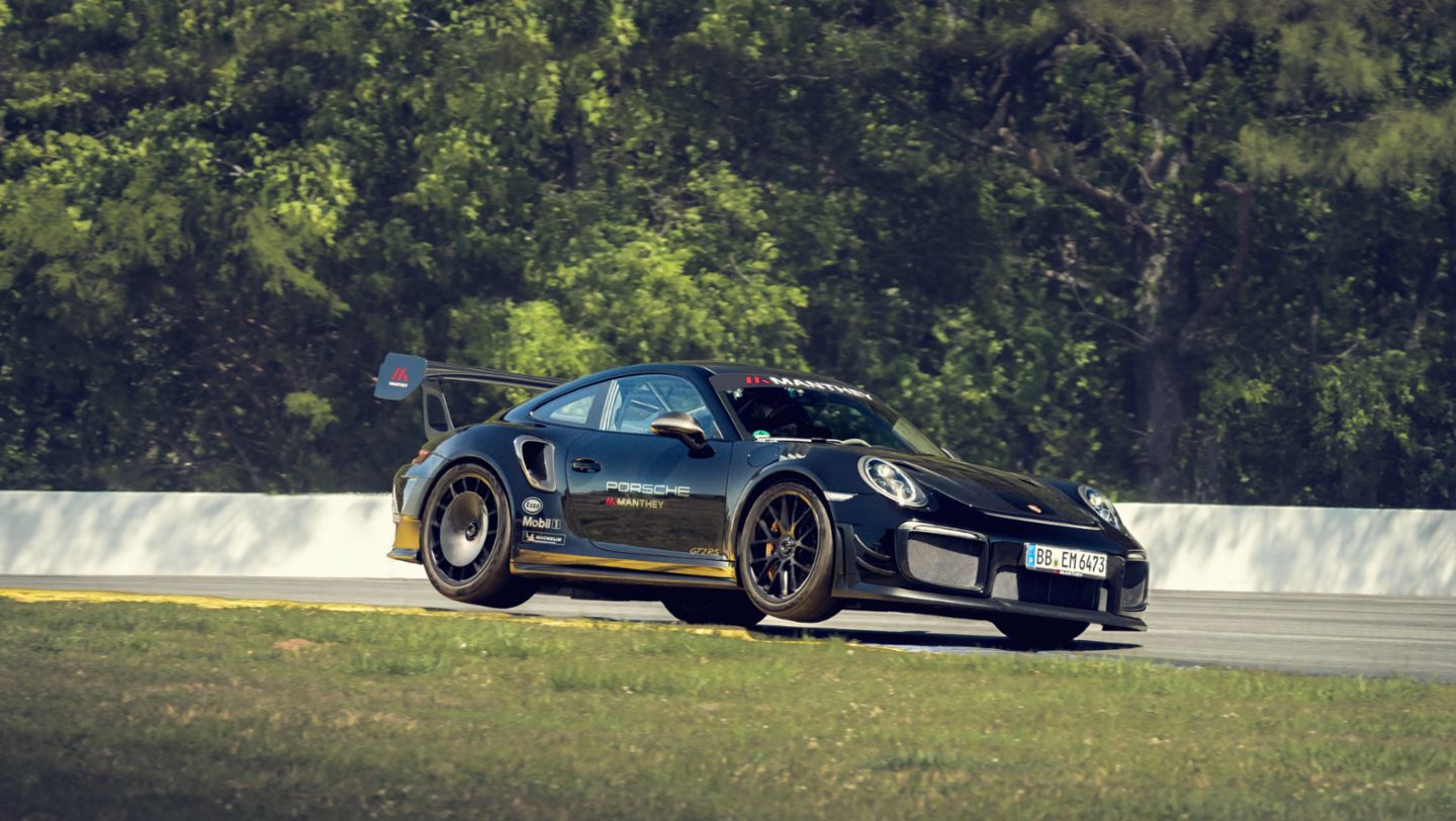 2019 911 GT2 RS (991.2) with Manthey Kit, Road Atlanta, 2026, Porsche AG