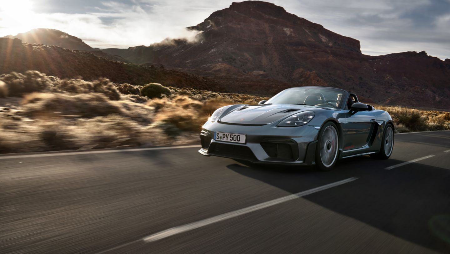 Porsche 718 Spyder RS