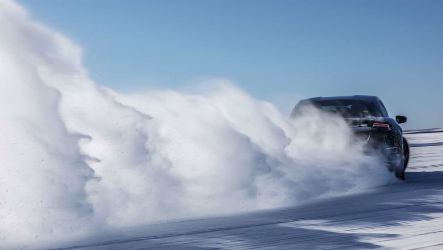Taycan, test drive, Sweden, 2019, Porsche AG