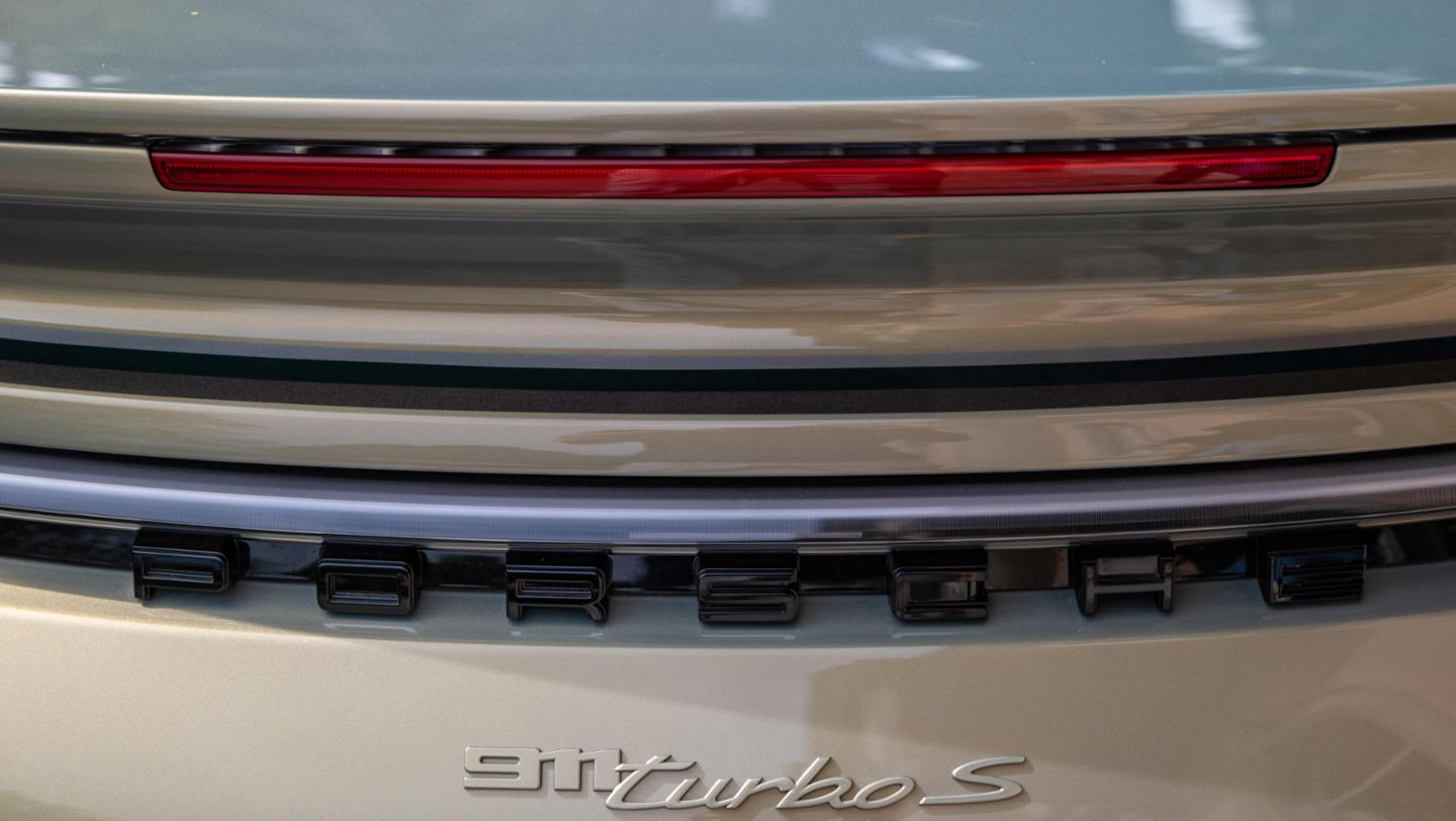 911 Turbo S, Sonderwunsch, 2024, Porsche AG