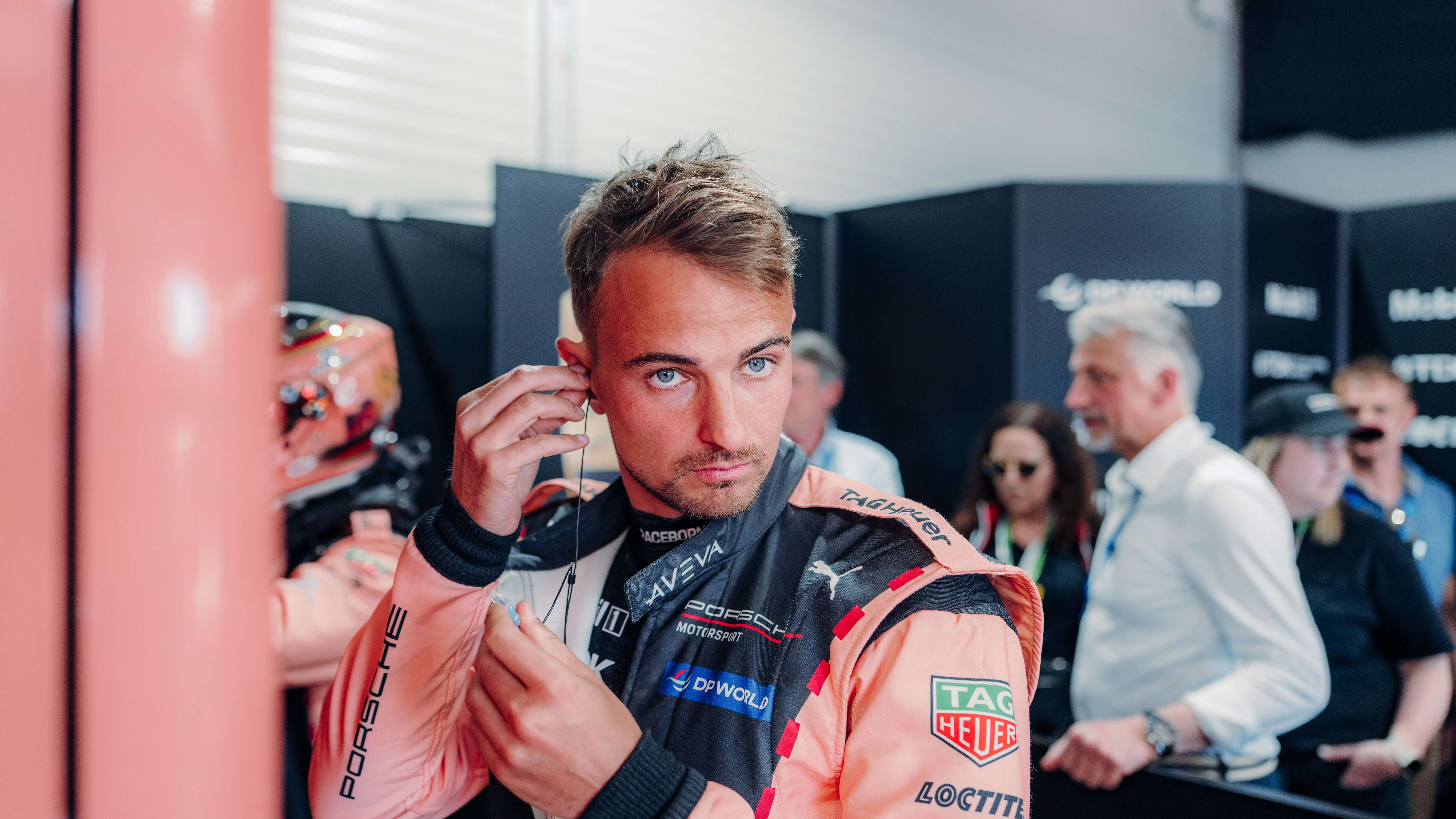 Nico M&uuml;ller, piloto oficial del equipo Porsche F&oacute;rmula E, E-Prix de Berl&iacute;n 2, 2026, Porsche AG