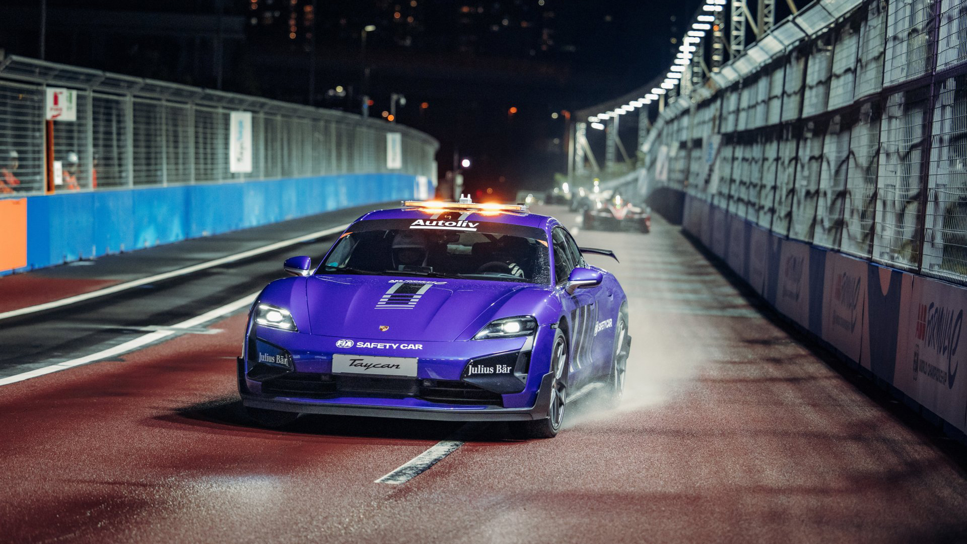 Porsche Taycan Turbo GT con paquete Weissach, coche de seguridad de la F&oacute;rmula E, E-Prix de Tokio II, 2026, Porsche AG